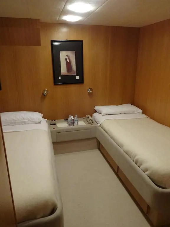 Hotel Yacht Ipsum Saint Tropez